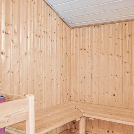 2 Bedroom Amazing In Σπίτι διακοπών Hemmet